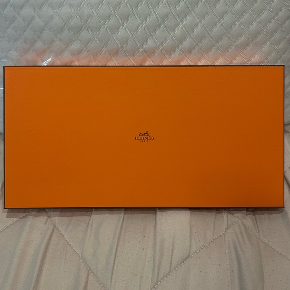 Hermès Ribbon on Leather Bookmark- w/ box Gift Set - Picture 5 of 5